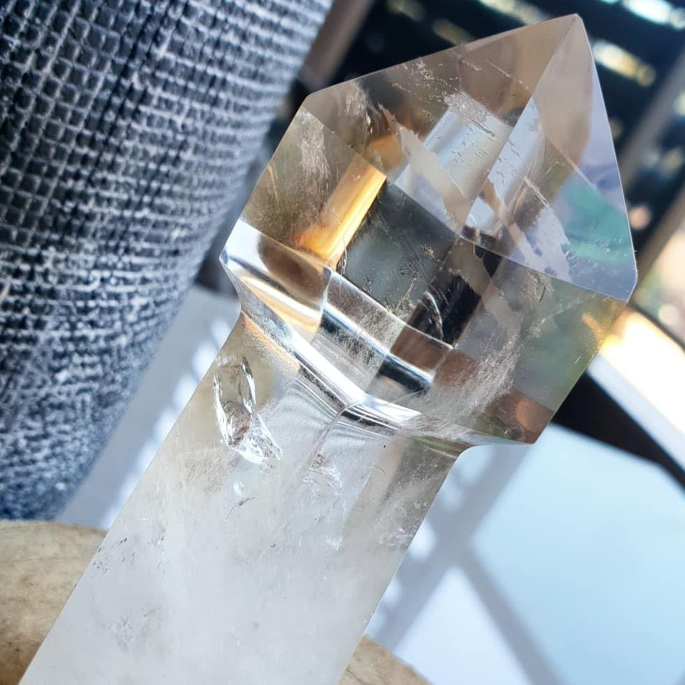 SMOKY SCEPTER QUARTZ