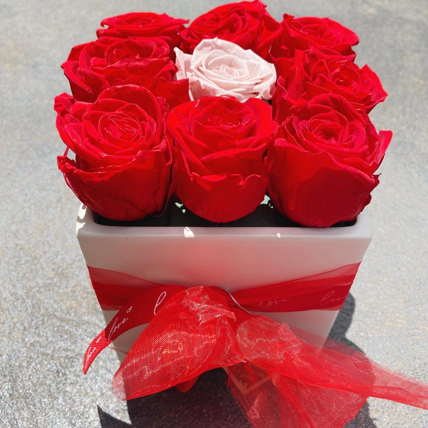 🌹 9 Preserved Everlasting Roses 🌹