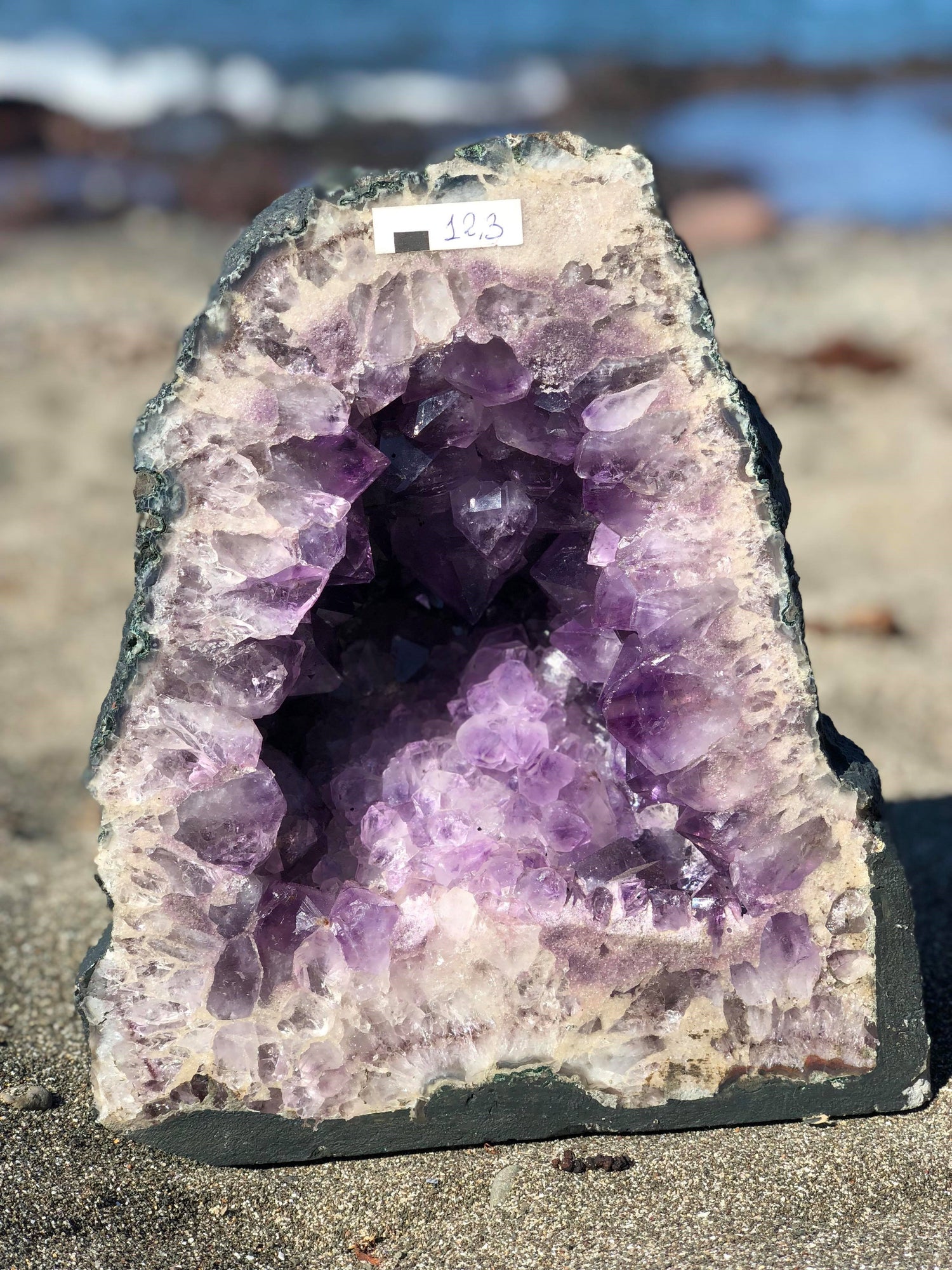 UNIQUE CRYSTAL PIECES