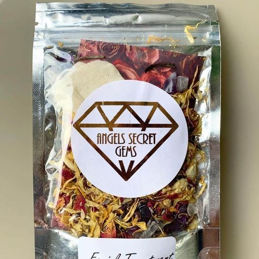 Garden Goddess Tea Bath - Floral Gem Infused