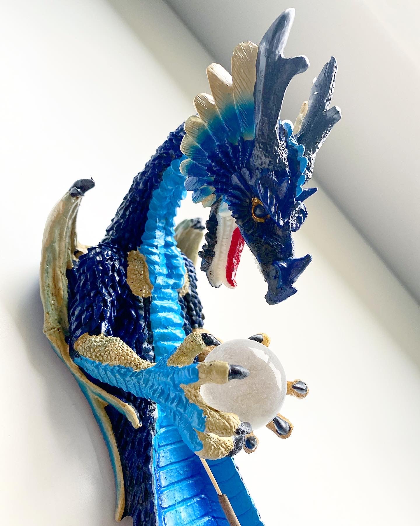 Dragon 🐉 Incense Burner with Crystal Ball 🔮